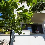 Silva Mit Terrasse By Interhome Apartament *
