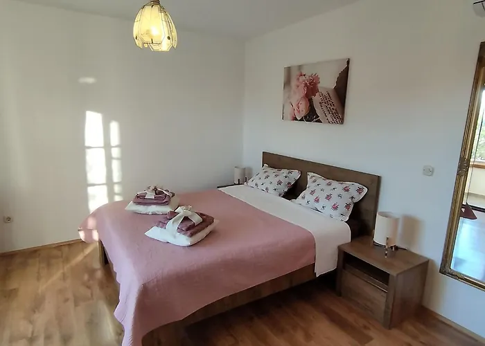 Silva Mit Terrasse By Interhome * Novigrad Istria